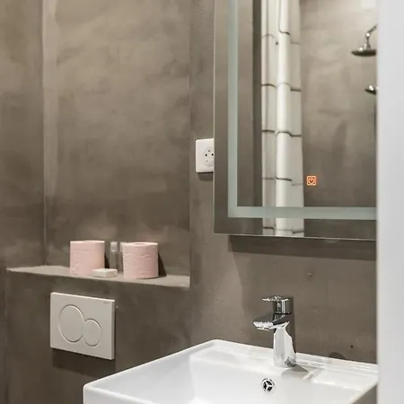 Cosy 2 - Grenelle Eiffel Tower Apartment